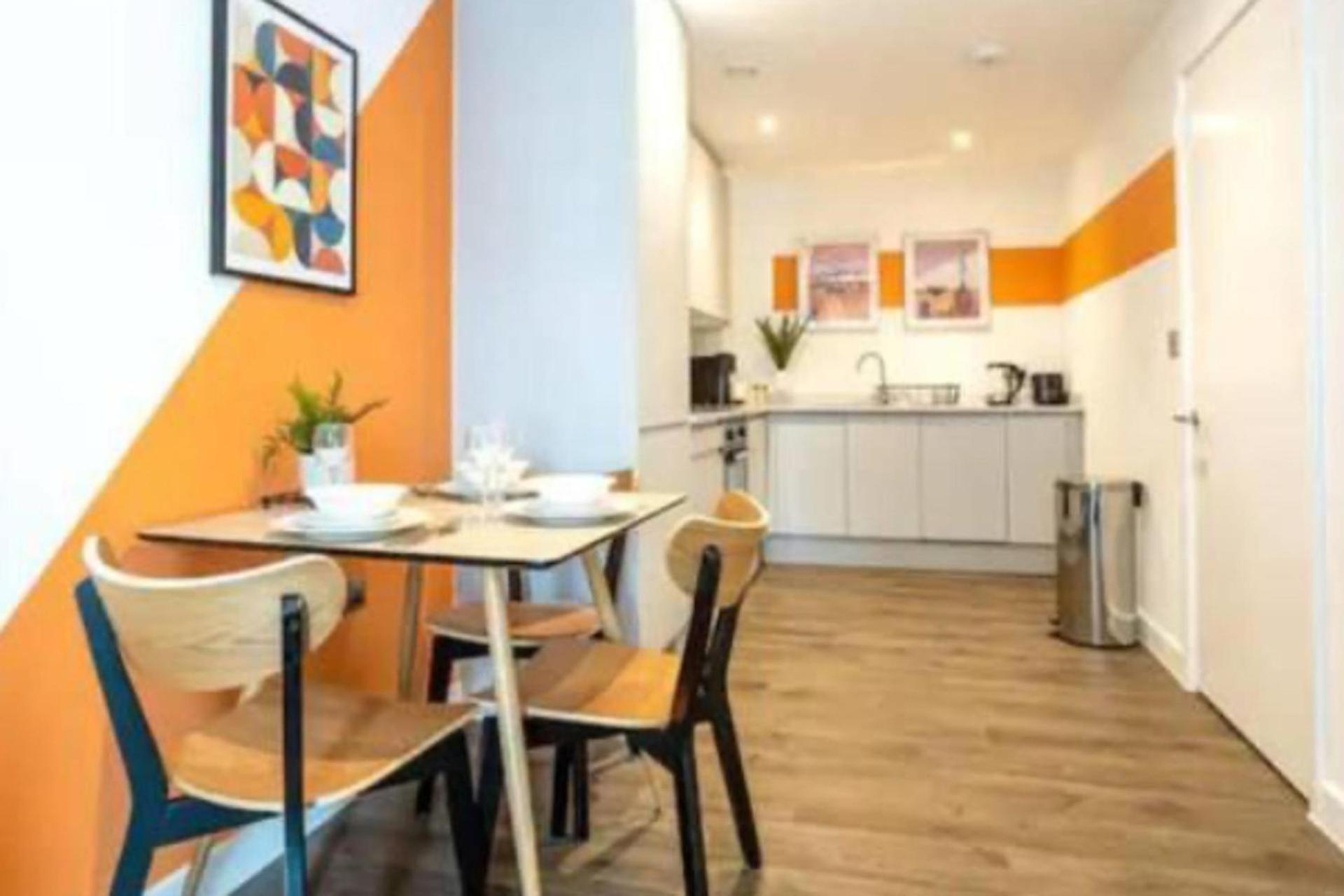 Apartment Cozy Urban In Salford Manchester